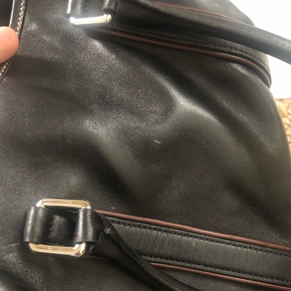 Coach purse black authentic with black and gray scarf - Picture 10 of 10